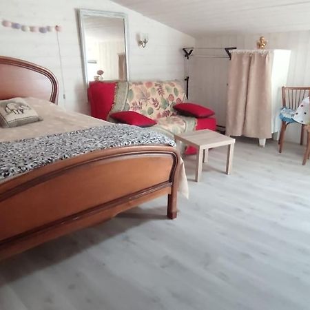 Studio Propre Et Cosy Le Mesnil-en-Vallée Zewnętrze zdjęcie